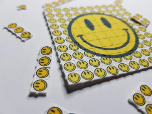 N-bomb ( Bom-25, Smiley Paper ) **Stronger than regular lsd**